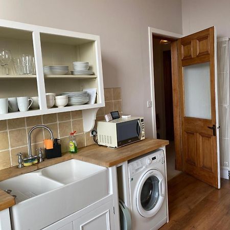 Beautiful & Bright 2 Bed Flat Murrayfield エディンバラ エクステリア 写真