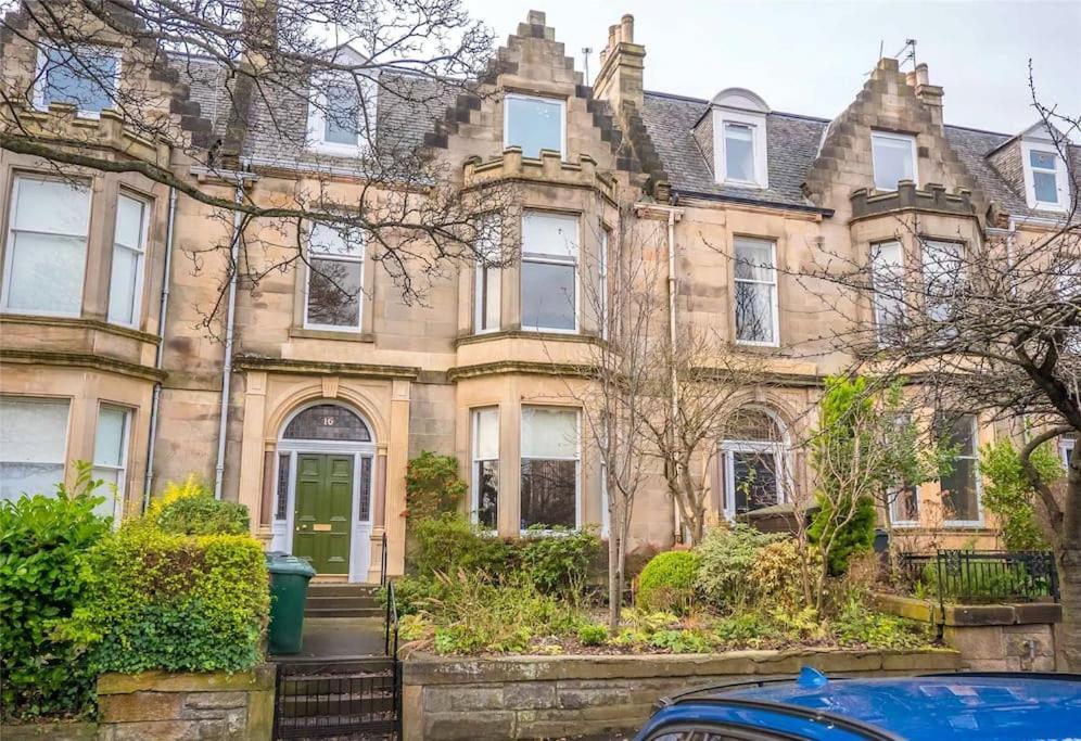 Beautiful & Bright 2 Bed Flat Murrayfield エディンバラ エクステリア 写真